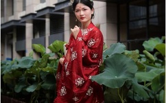 二个人在线观看WWW哔哩哔哩